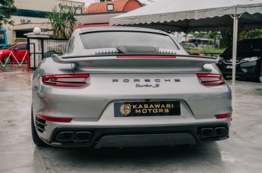 PORSCHE-05